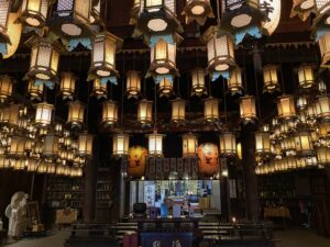 鳴門金時スイートポテト⓺：霊山寺の本堂