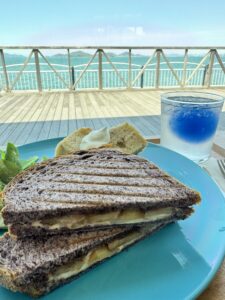 海の見える喫茶店⑤