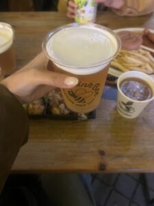 高知県 クリスマスマーケット ビール・たこ焼き・ソーセージ・ポテト