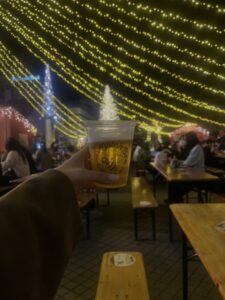 高知県 クリスマスマーケット ビール イルミネーション